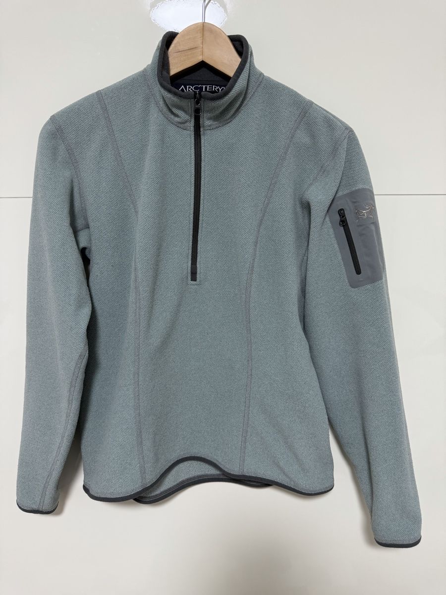 Arcteryx Maglioni & Felpe: Arc'teryx Fleece Pullover Damen Grösse M hellblau gebraucht – Usato da Niederbipp venduto da yar_tf6f