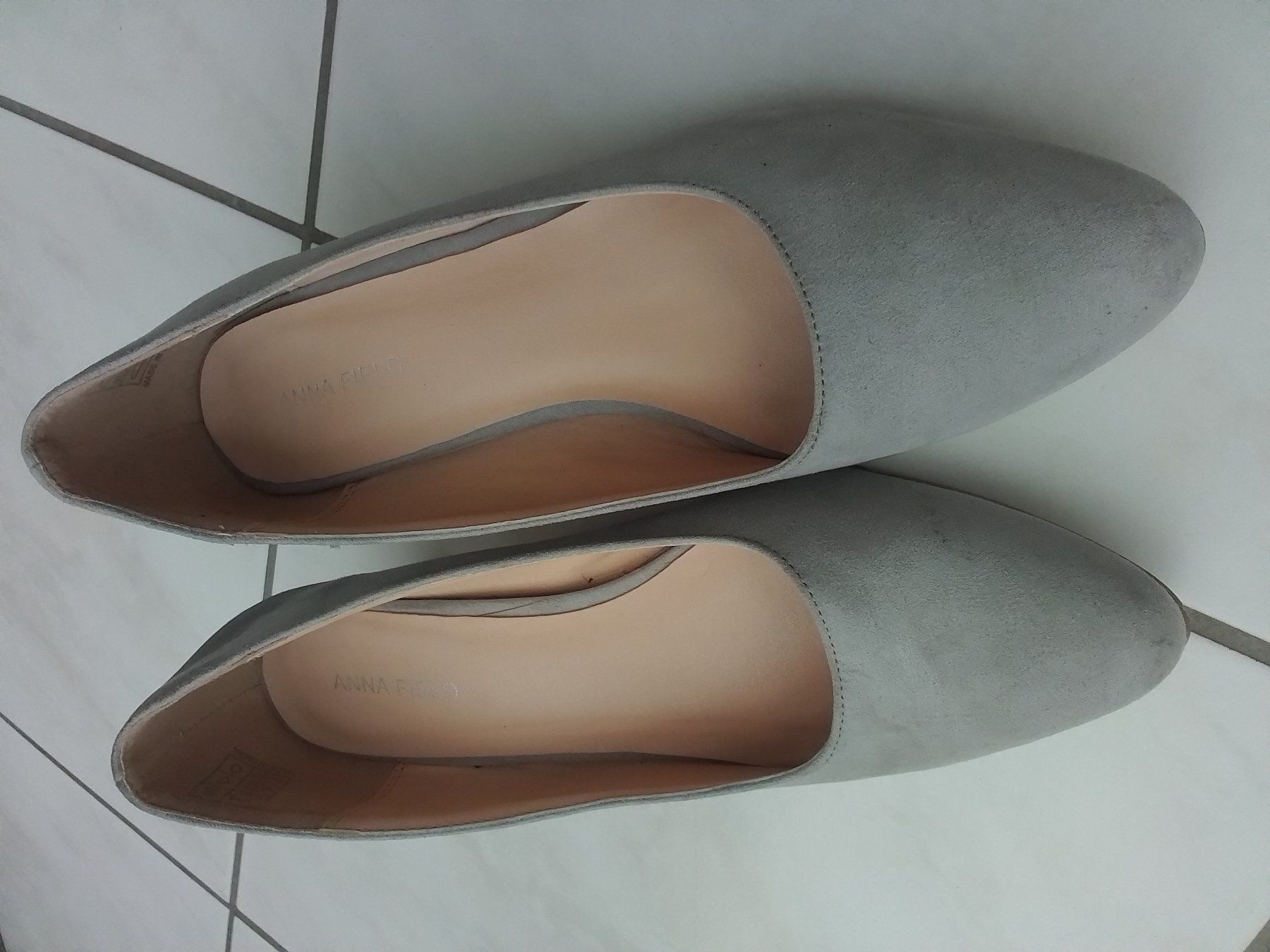 Anna Field Scarpe da donna: PUMPS ANNA FIELD Gr. 39 grau – Usato da Heimberg venduto da sunny1970 1