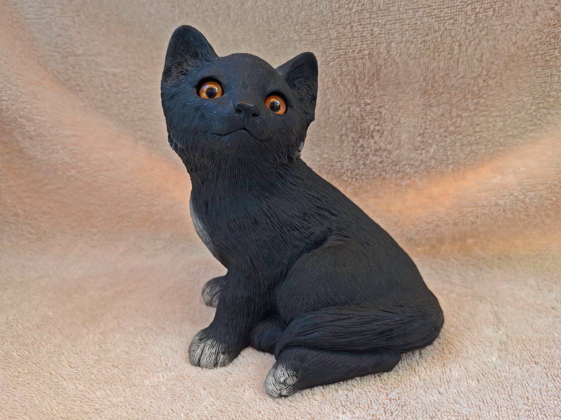 Figuren: SANDICAST wunderhübsche lebensechte schwarze Katze #218 BRUE – Gebraucht aus Bern von Maurveinerice 2