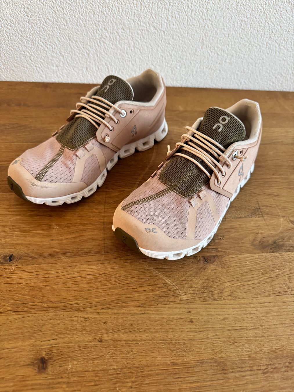 On Damenschuhe: On Schuhe Gr 39 – Gebraucht aus frauenfeld von pipi018