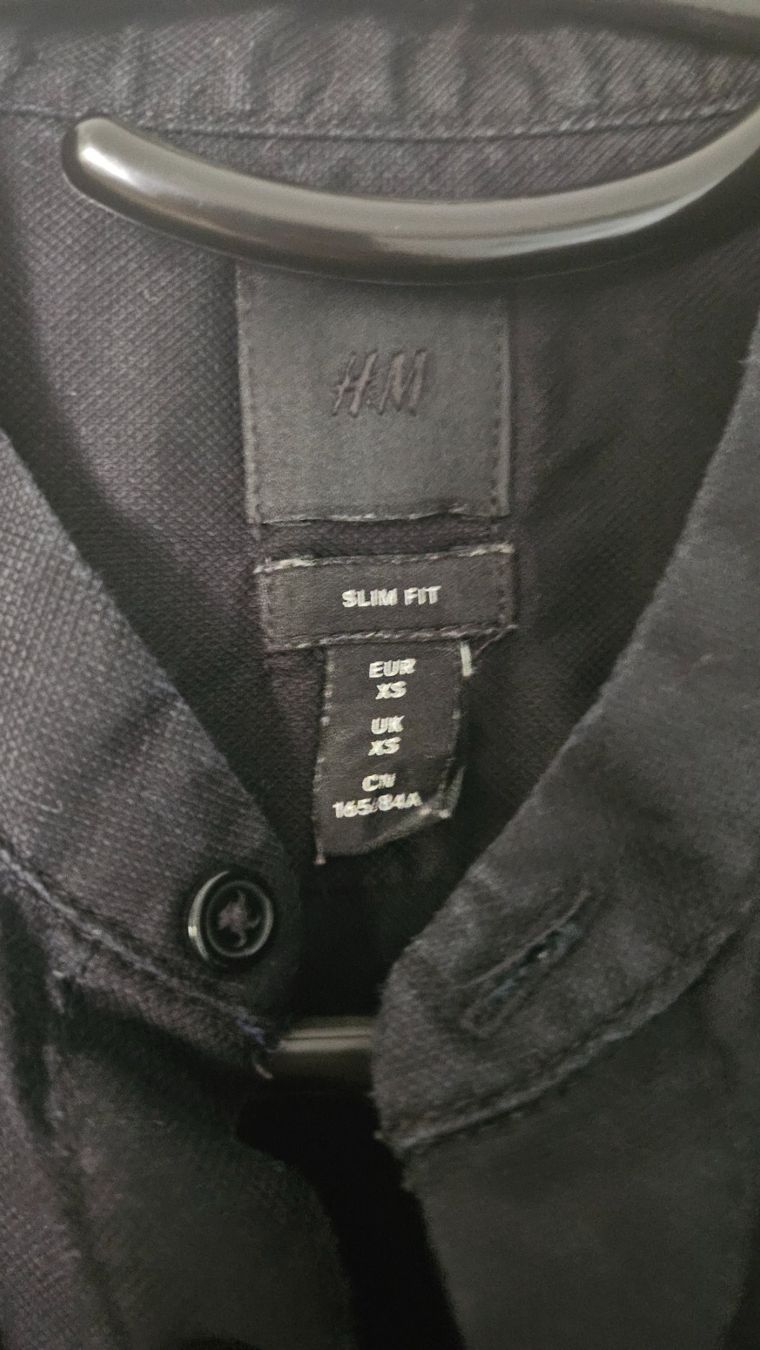 H&M Camicie: Camicia nera cotone tg.XS slim fit H&M – Usato da Melano venduto da H-Sara 2