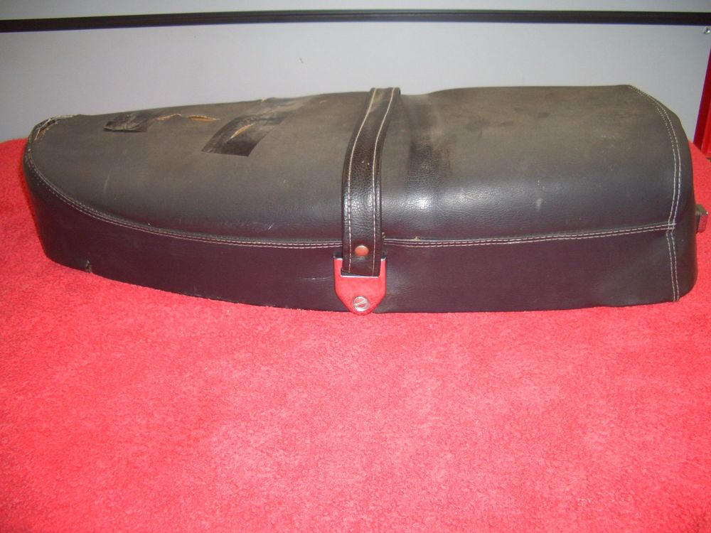 DIEFFE Schwarzer Langer Sattel Für Vespa PK 50-125 XL – Eisenrahmen Mit Federn & Schloss, Made In Italy