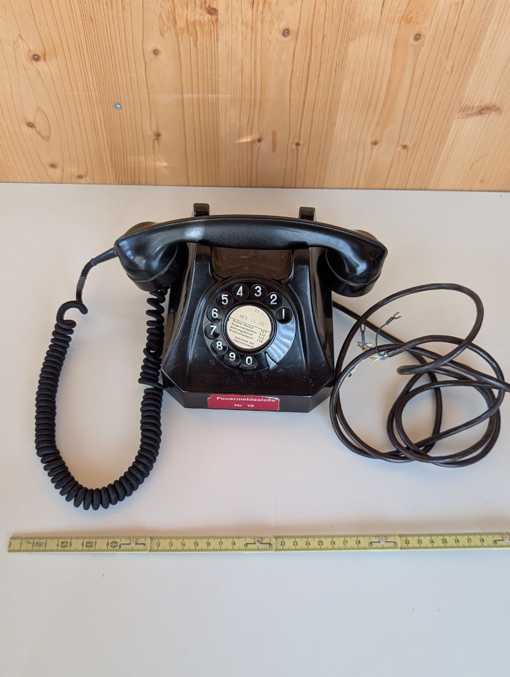 Alle Dekorationen: Wählscheibentelefon retro – Gebraucht aus Embrach von bh80bHugi
