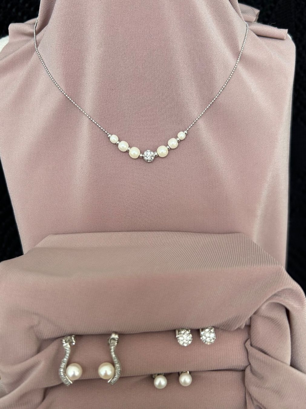 Altri gioielli: Schmuck-Set mit Perlen und Zirkonia Nr. 38 – Nuovo (secondo la descrizione) da Rothenburg venduto da stacostaco 1