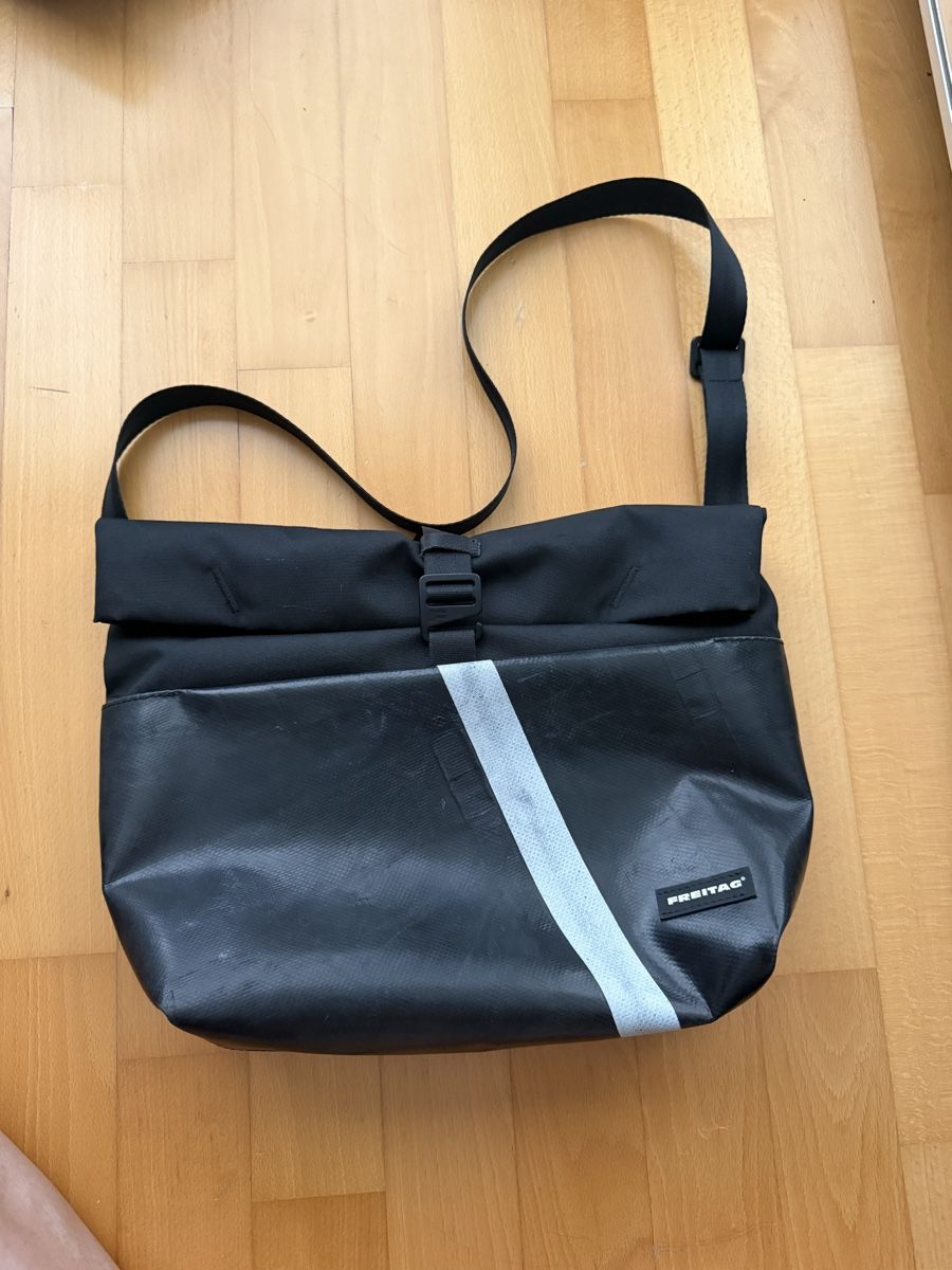 Borse: Tasche Freitag Rollin – Nuovo (secondo la descrizione) da Rapperswil SG venduto da Enjoyhappiness