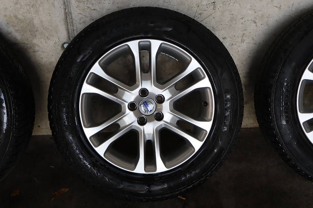 Pneumatici & Ruote complete: Volvo Winter Rad – Usato da Derendingen venduto da per_gwh9 1