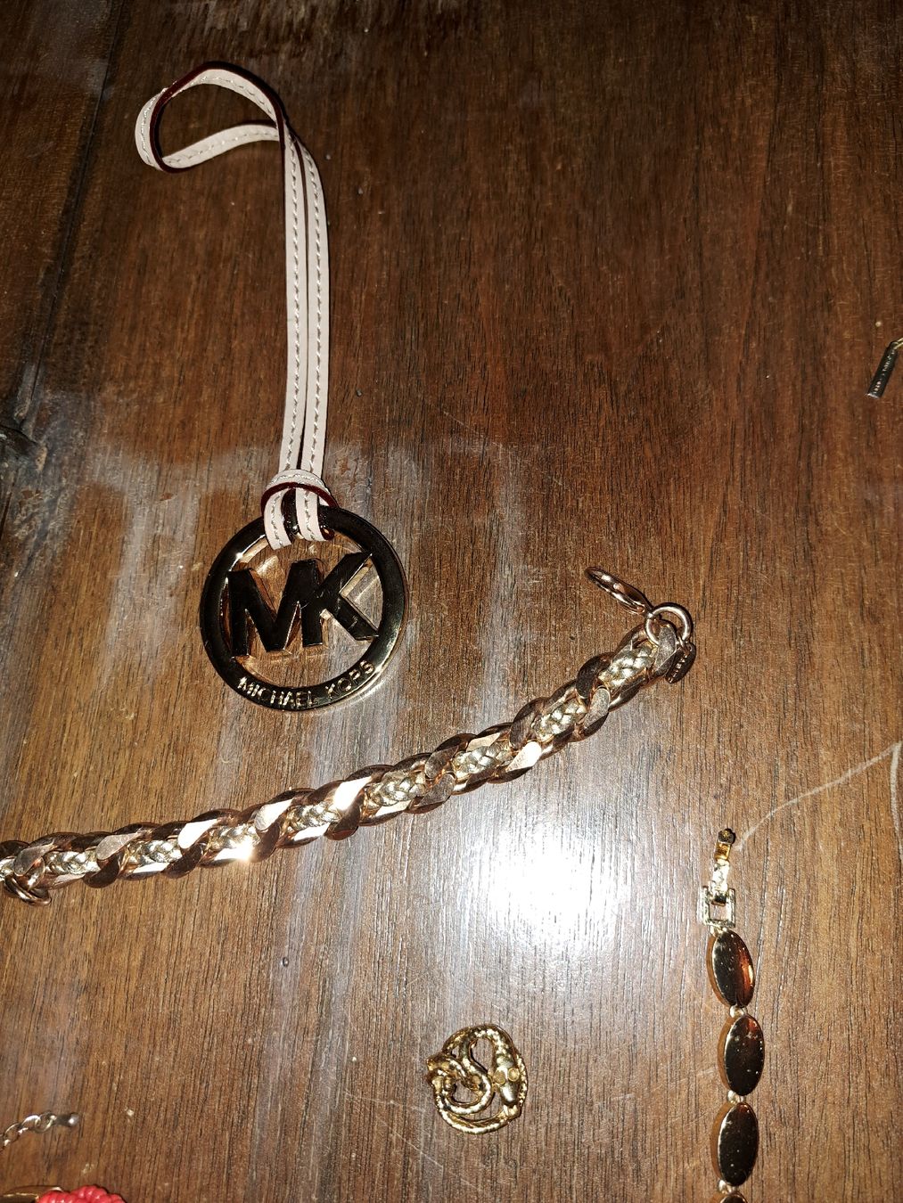 Michael Kors Altri gioielli: Schmuck Lot u.Michael Kors Anhänger – Usato da Kölliken venduto da Upcycling-by-Mc-TAM 1