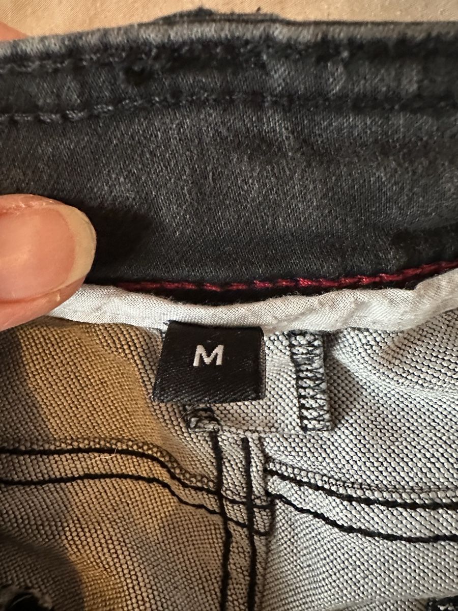 Pantaloni: Herren Shorts  -  Grösse M\L – Usato da Oberhofen Thun'see venduto da ClaudiaKelesh 5