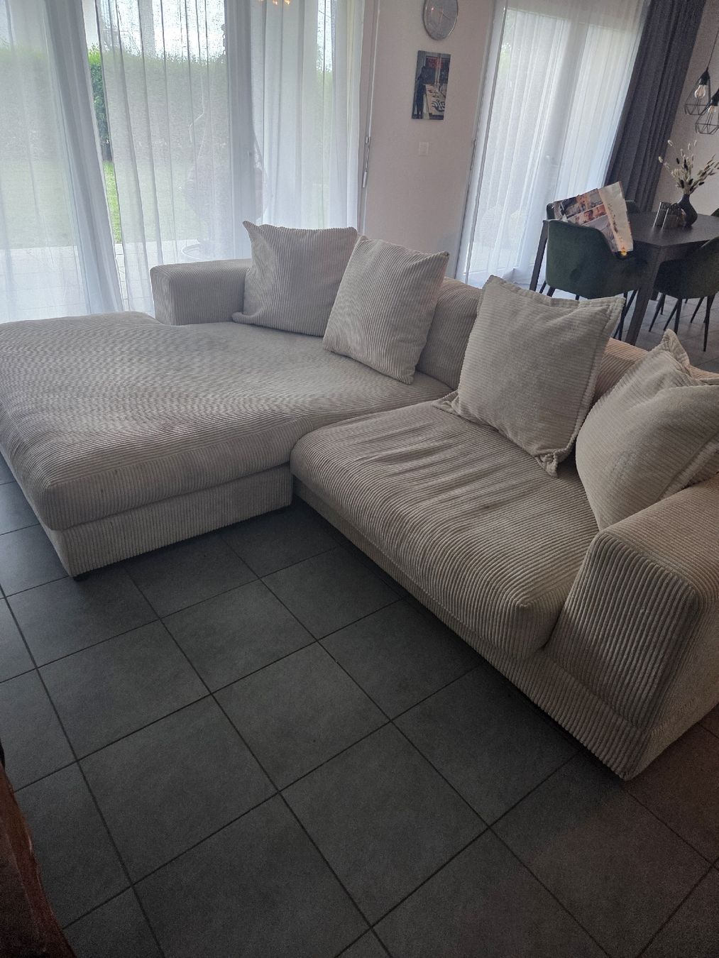 Conforama Sofas: Gemütliches Cordsofa L-Form in Beige – Gebraucht aus Wetzikon ZH von _muyra