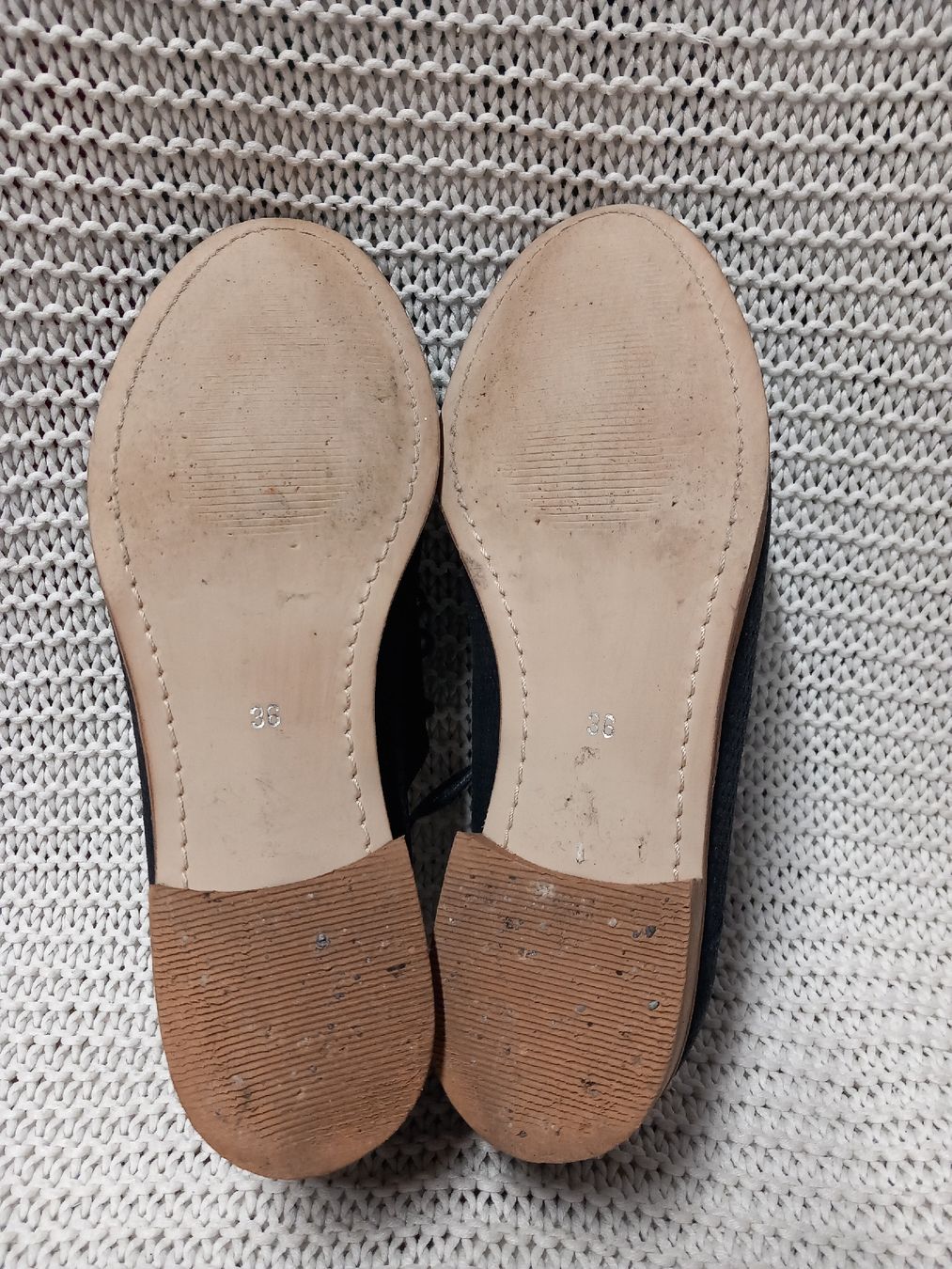 Scarpe da donna: Leder Halbschuhe von Varese Gr. 36 – Usato da Gwatt (Thun) venduto da umwelt-brocki 5