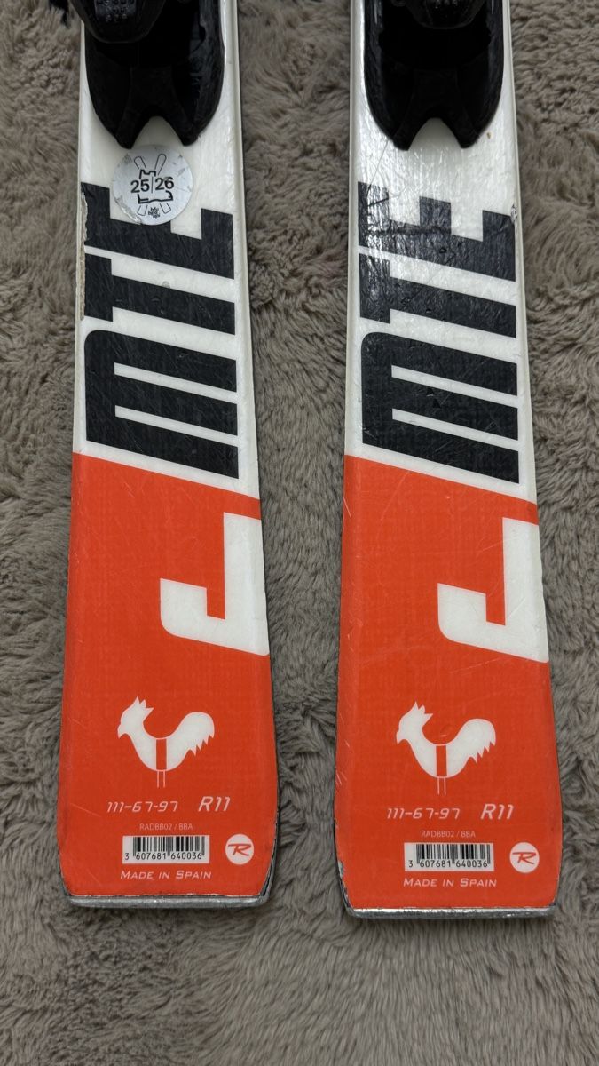 Rossignol Sci: Rossignol Hero Multi Event 140cm  Renn Ski mit Bindung  – Usato da Dietlikon venduto da Ajan.001 4