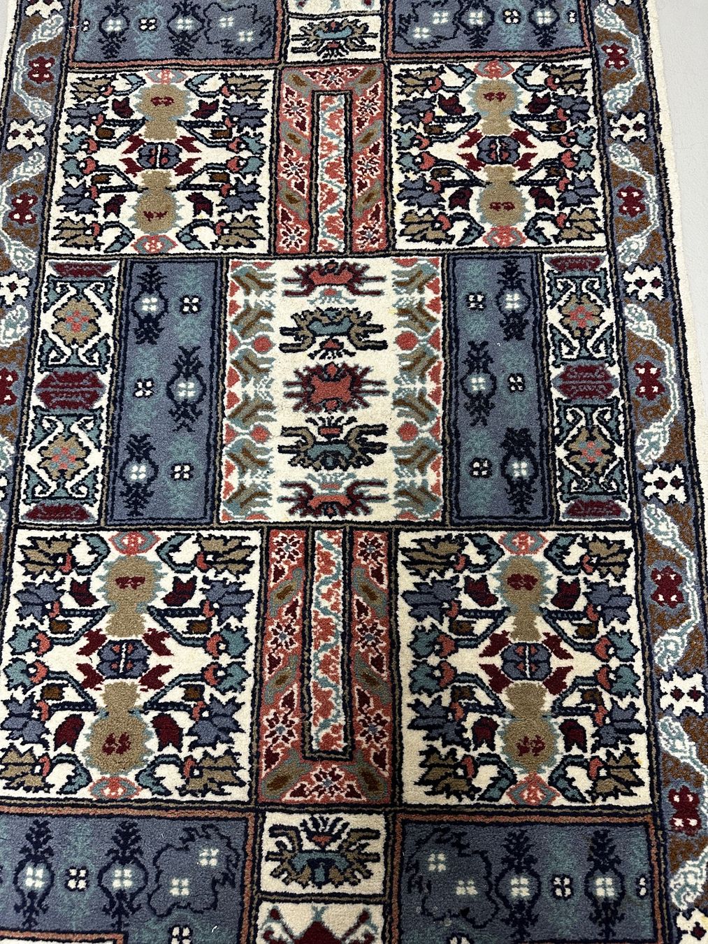 Tappeti: Orient Teppich ca. 120x100cm – Usato da Ebikon venduto da nannddddoo 1