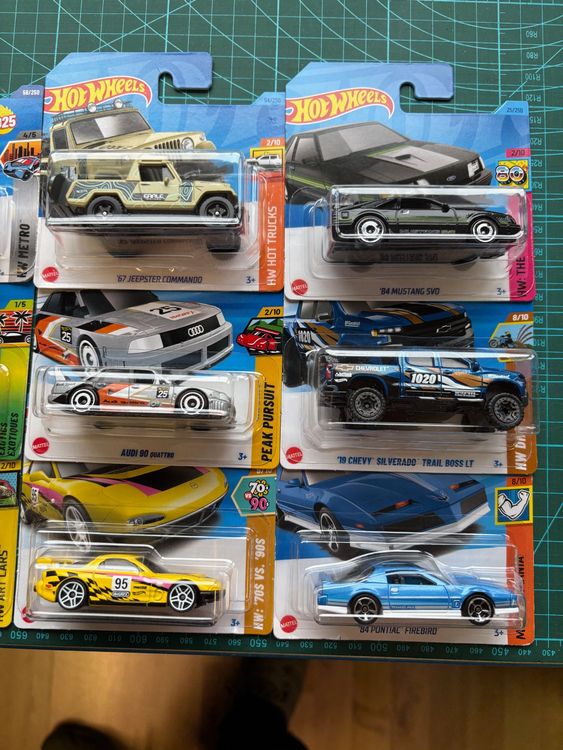 Hot Wheels Diverse Set von 19 Stk 1:64 (Neu und originalverpackt) in
