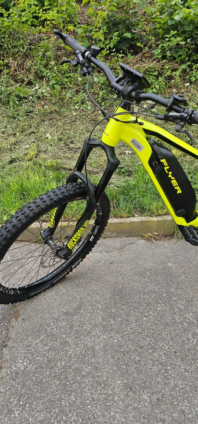 Flyer Biciclette: Ebike Fully Flyer Uproc7  6.30 top zustand – Usato da Emmenbrücke venduto da Haz_wd2d 1