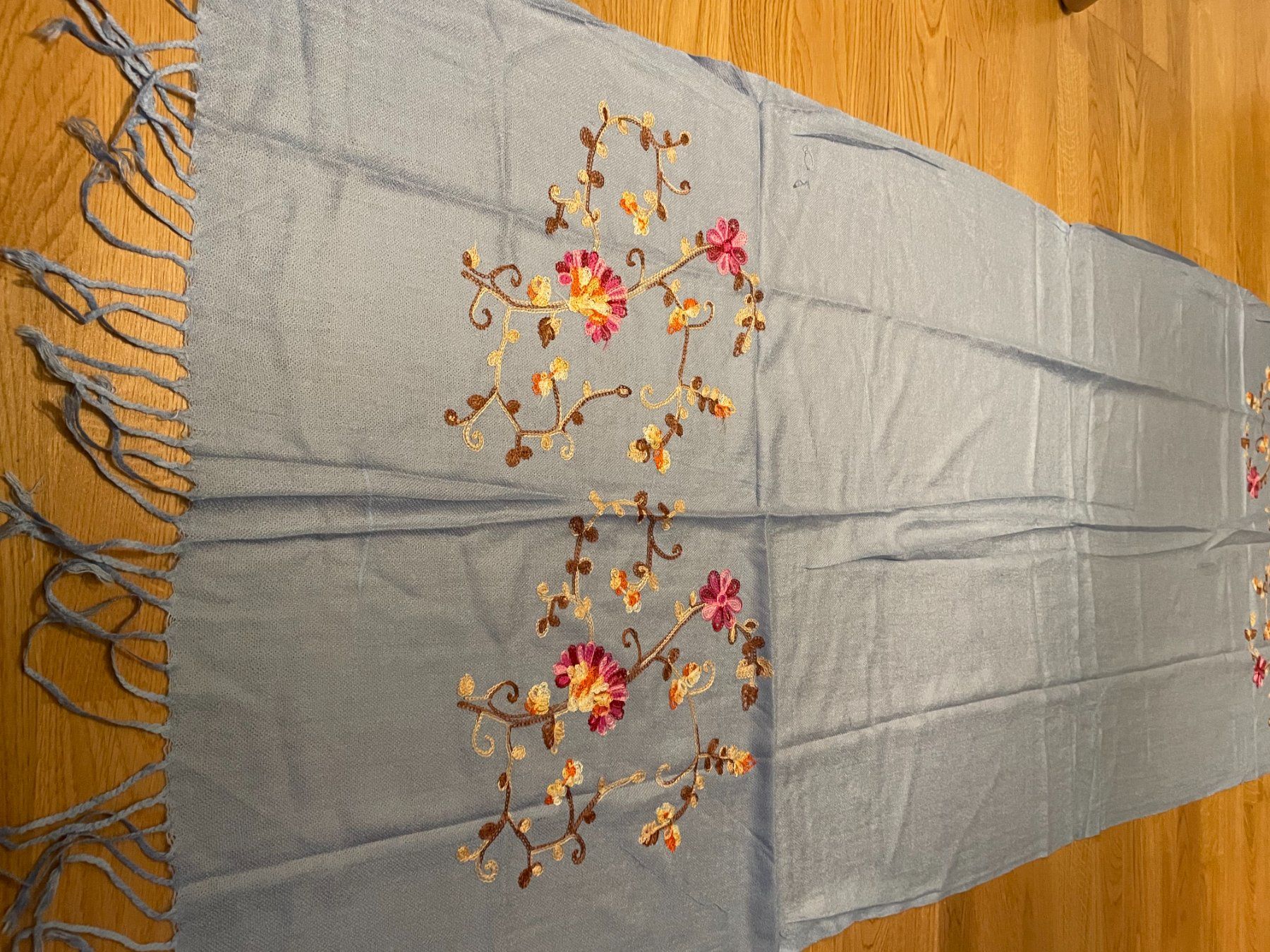 Foulard & Sciarpe: Schal/Tuch Handgemacht – Usato da Rapperswil SG venduto da Boadioz 2