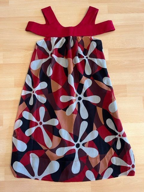Vestiti: Kleid  Gr. 34 cue – Usato da Wabern venduto da adamovski