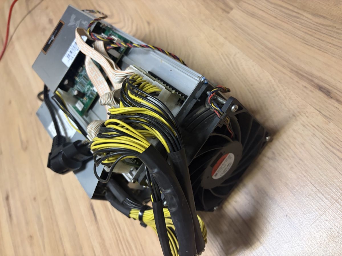 Coin Miner: Antminer s9 13.5 T – Gebraucht aus Felben-Wellhausen von mar_9zlk 2