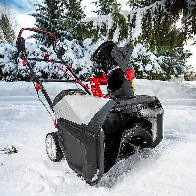 Alle Maschinen: Fraiseuse à neige AL-KO sur batteries 36V – Gebraucht aus Gryon von Fabmajo