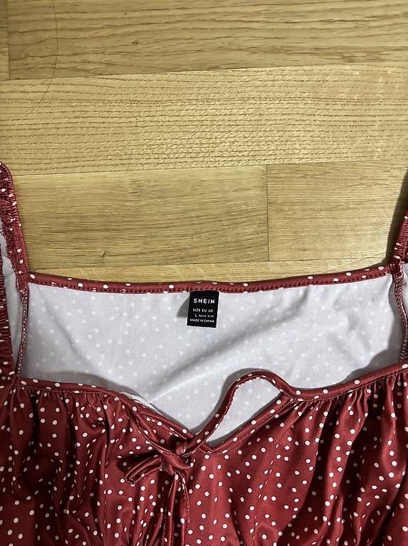 Vestiti: Robe – Usato da Monthey venduto da Susii_M 1