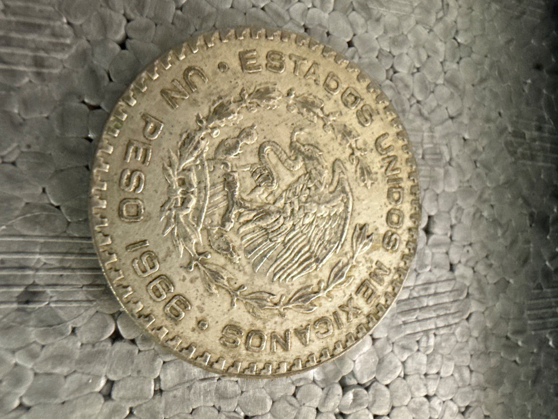 Tutti le monete: Un Peso Silbermünze 1966 – Usato da Derendingen venduto da iven70