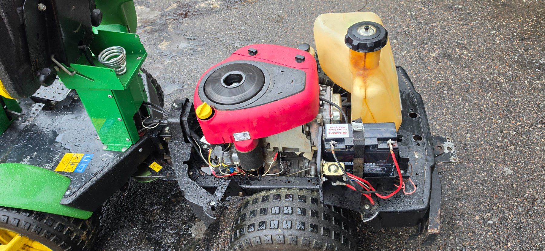 John Deere Tagliaerba: John Deere Aufsitzmäher – Usato da Rain venduto da Fafan069 9