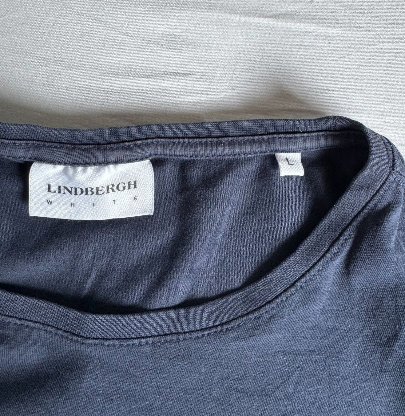 T-shirt: Lindbergh T-shirt, Navy, L – Usato da Vilters venduto da Sidsel_M 2