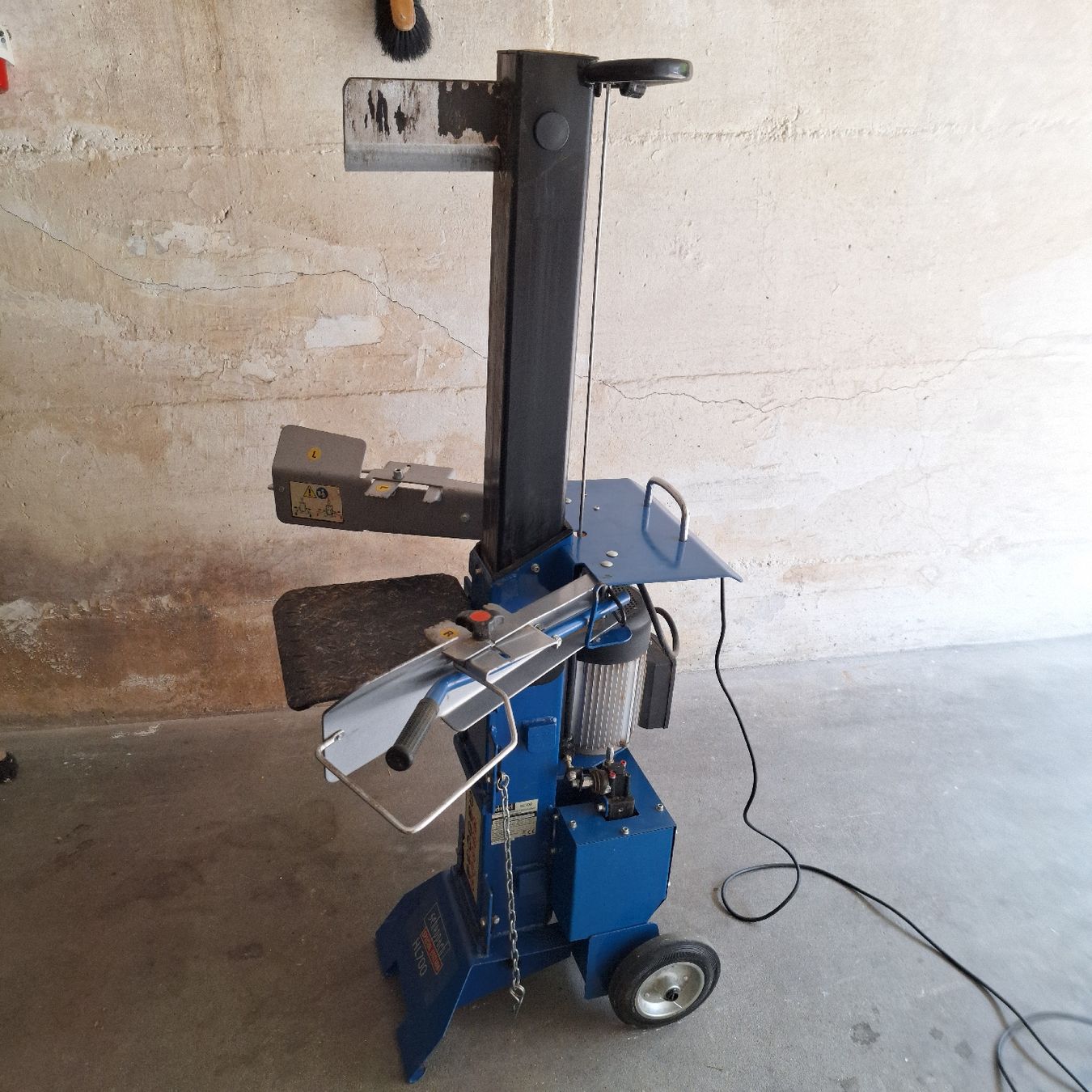 Scheppach Toutes les machines: Holzspalter  – D'occasion à Winterthur par v-t88 8