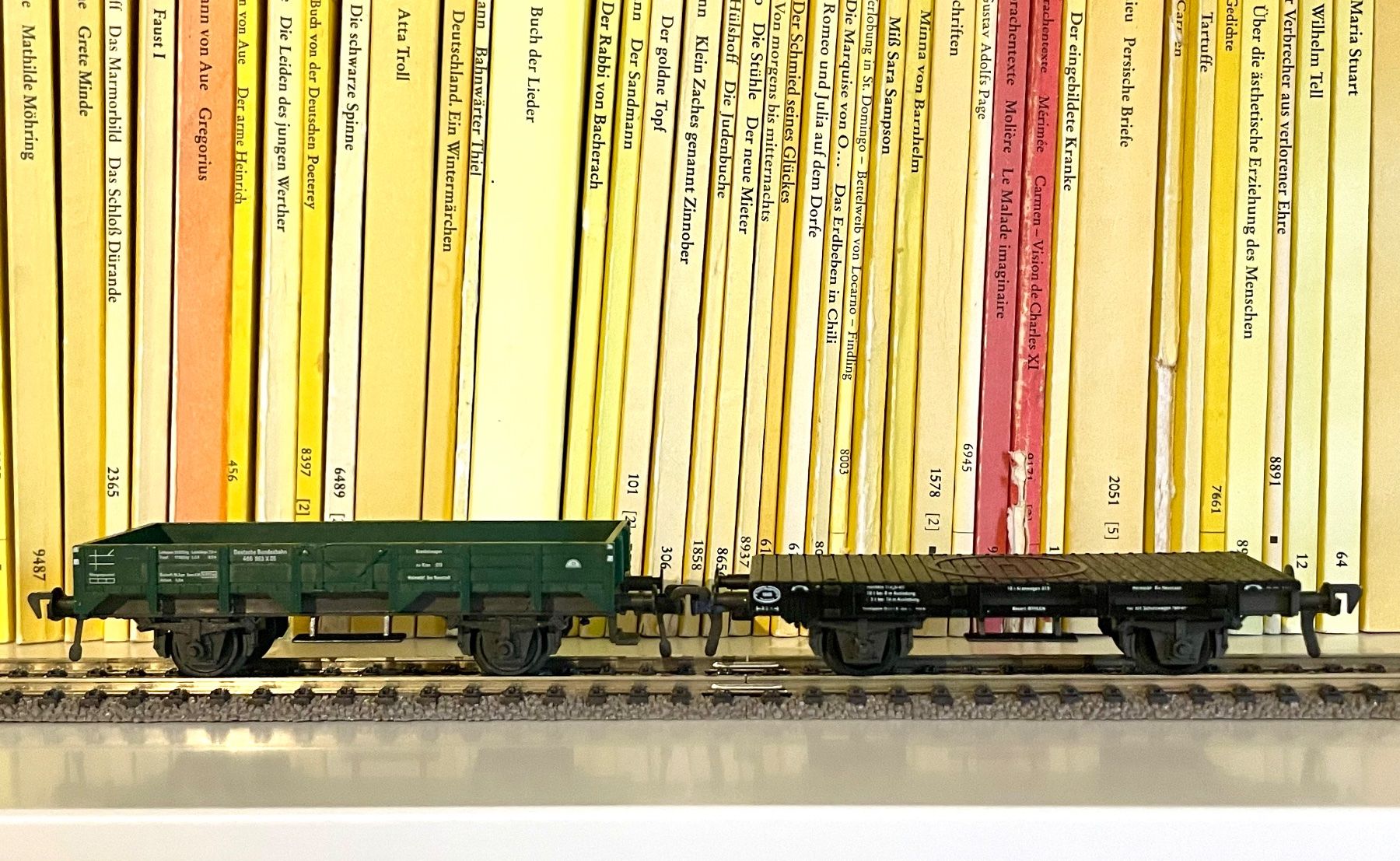 Fleischmann Modellini di ferrovie: Fleischmann H0 Güterwagen Set, Top Zustand – Usato da Bern venduto da Empe76 4