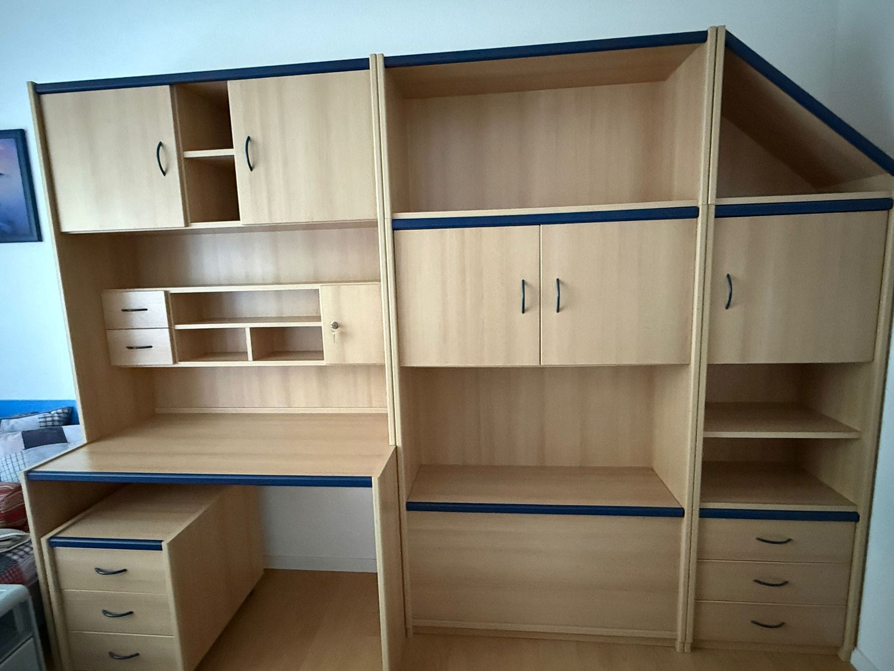 Schränke: Büromöbel Jugendmöbel – Gebraucht aus Ebikon von el_carpincho 1
