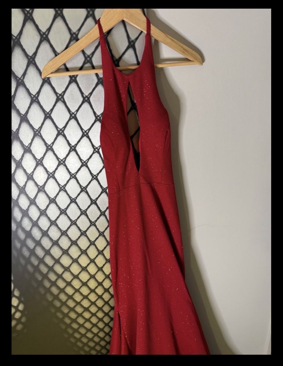 Vestiti: Jovani Red Gown – Usato da Bern venduto da djinal 2