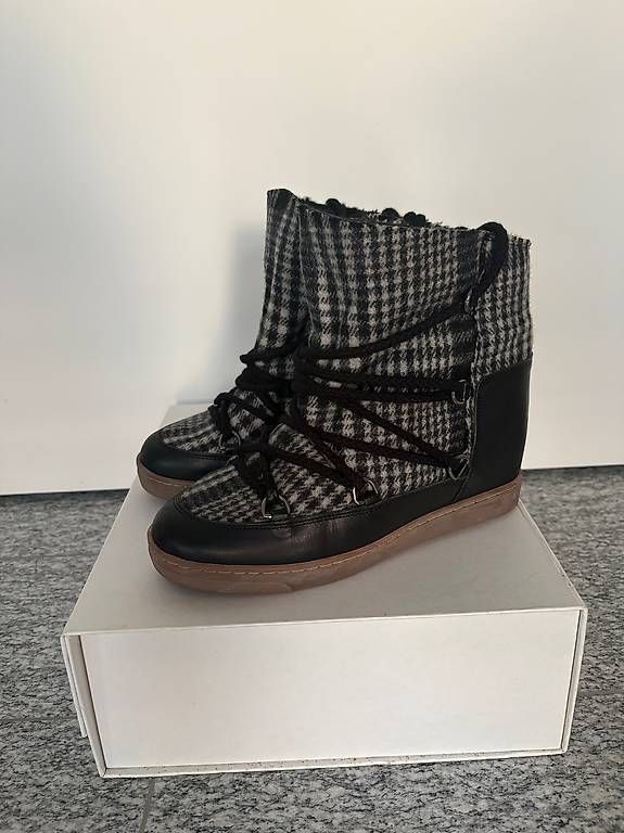 Isabel Marant Scarpe da donna: Isabel Marant Nowles – Usato da Herrliberg venduto da MoBeer