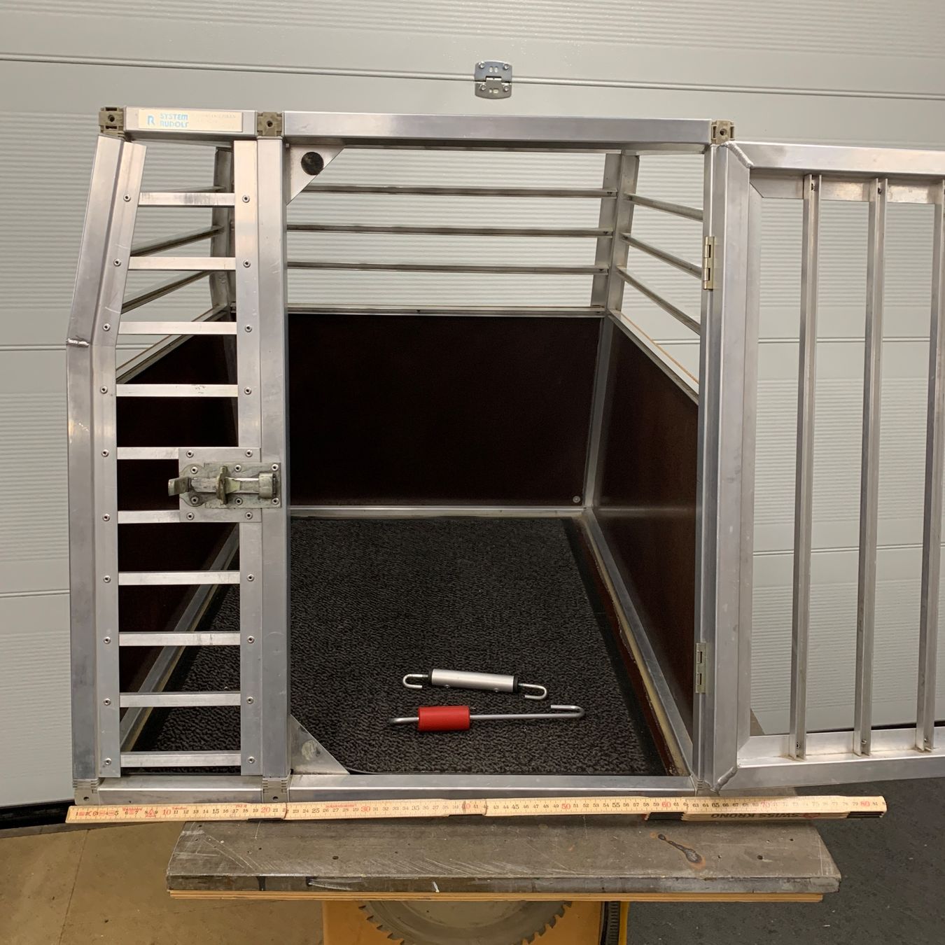 Käfige, Transport & Sicherheit: Alu Hundebox – Gebraucht aus Emmen von homar1 5