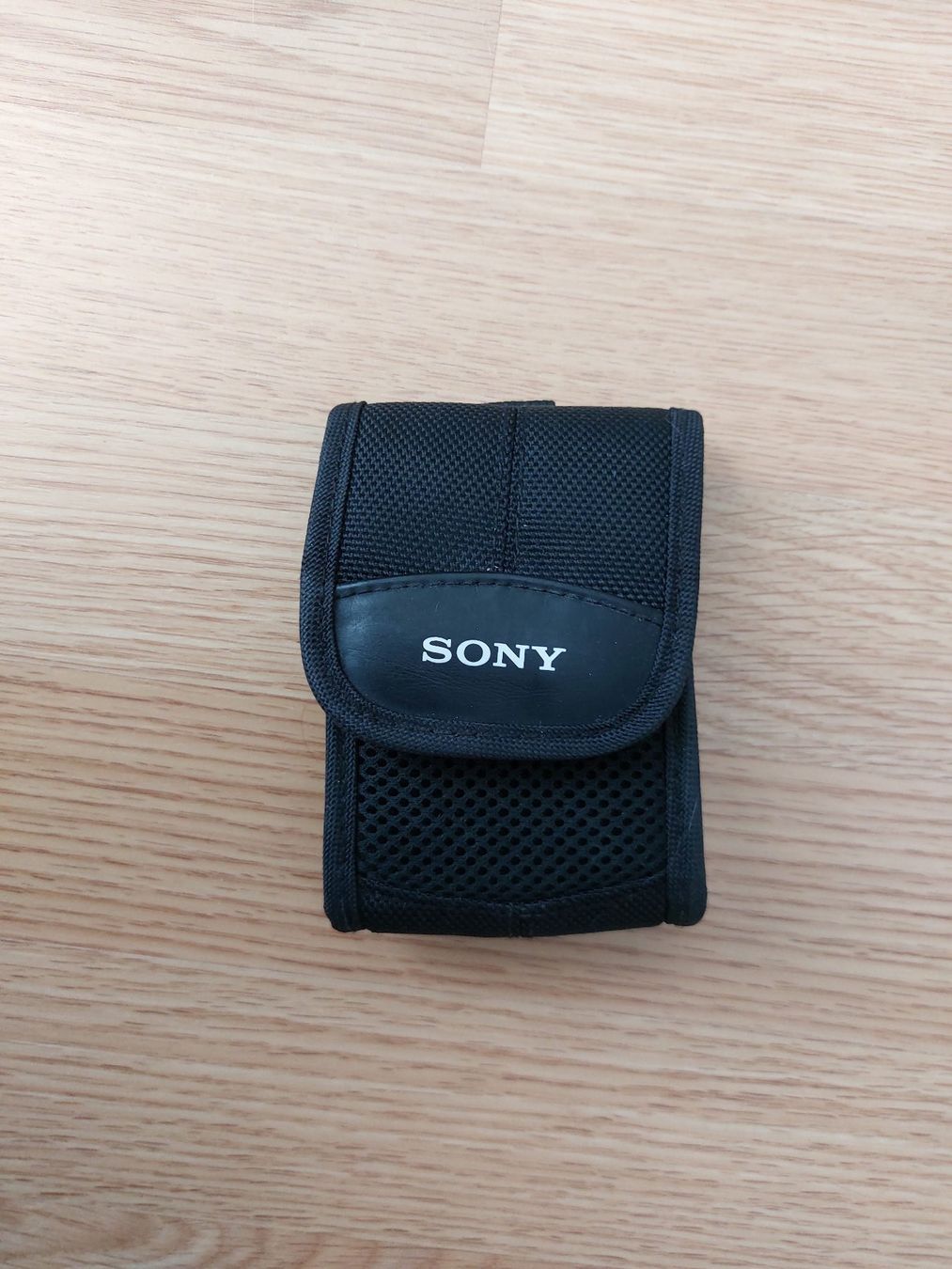 Sony Borse: Sony LCS-BDE Kameratasche – Usato da Biel/Bienne venduto da big_hxr7
