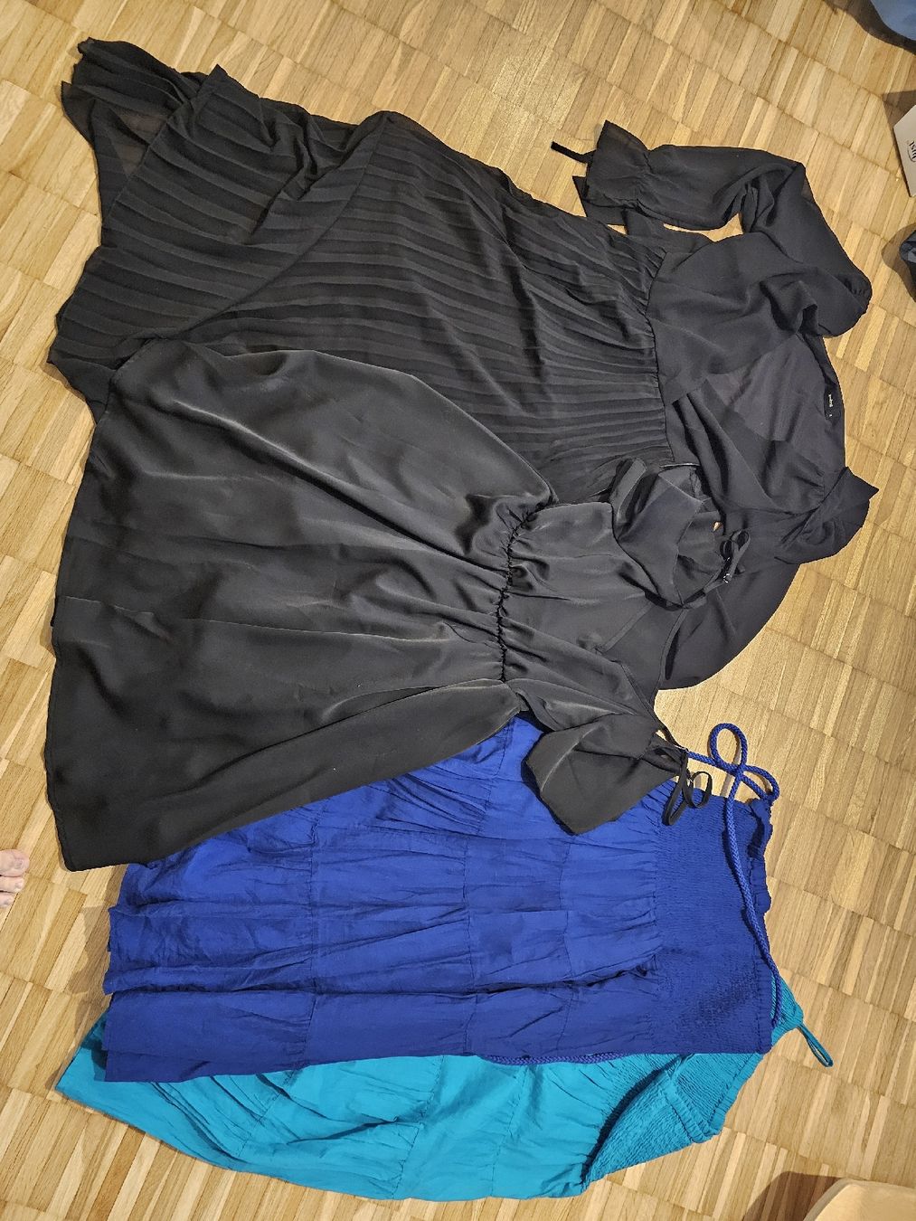 Lotti di vestiti: Kleiderpaket Gr. XL – Nuovo (secondo la descrizione) da Laufen venduto da LexyAle