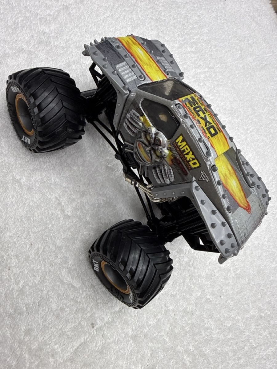Giocattoli: Monster Jam Max-D  Monster Truck  comme neuf  – Nuovo (secondo la descrizione) da Chenens venduto da anasantos90 2