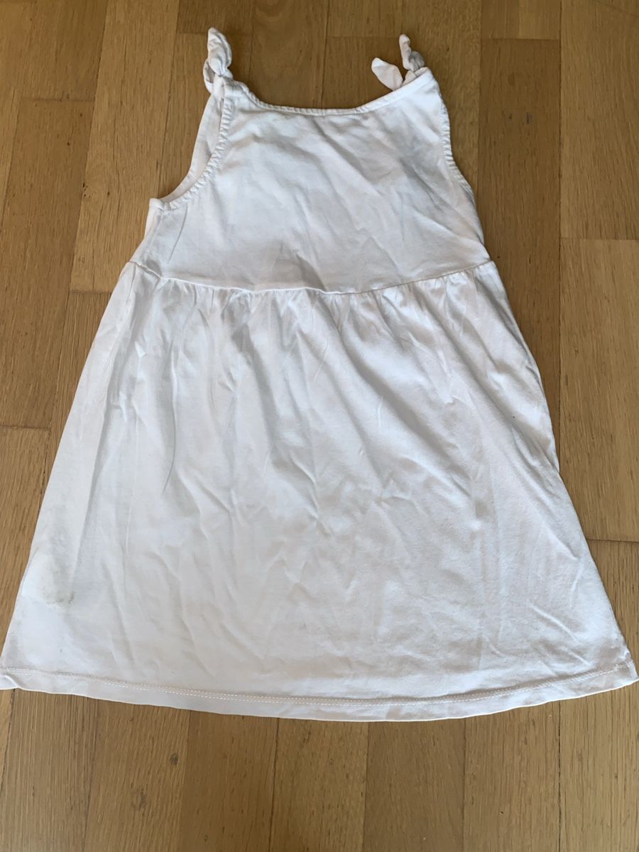 H&M Robes et jupes: Kleid Gr. 98 – D'occasion à Bern par Elisa64 2