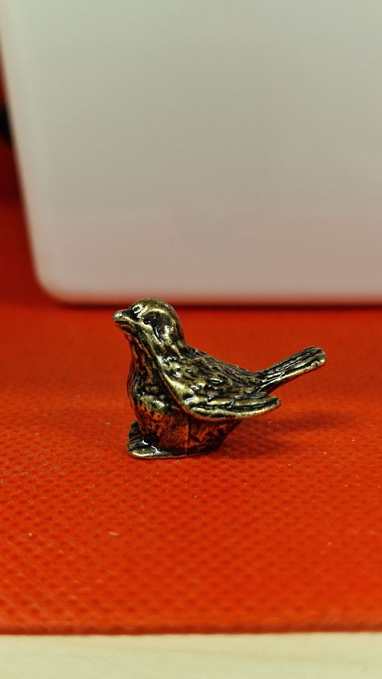 Figuren: Antike Vogel Figur aus Messing, filigrane Handarbeit! – Neu (gemäss Beschreibung) aus Herisau von Antiques.AR