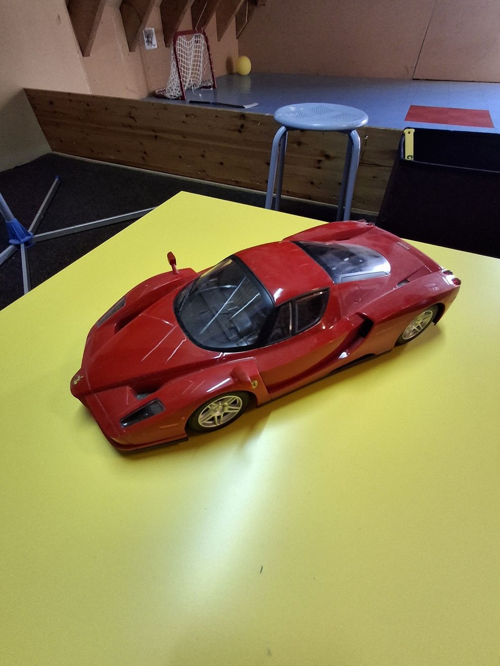 Ferrari Modellini d'auto: Modellauto Ferrari  – Usato da Gommiswald venduto da mur_8v6r