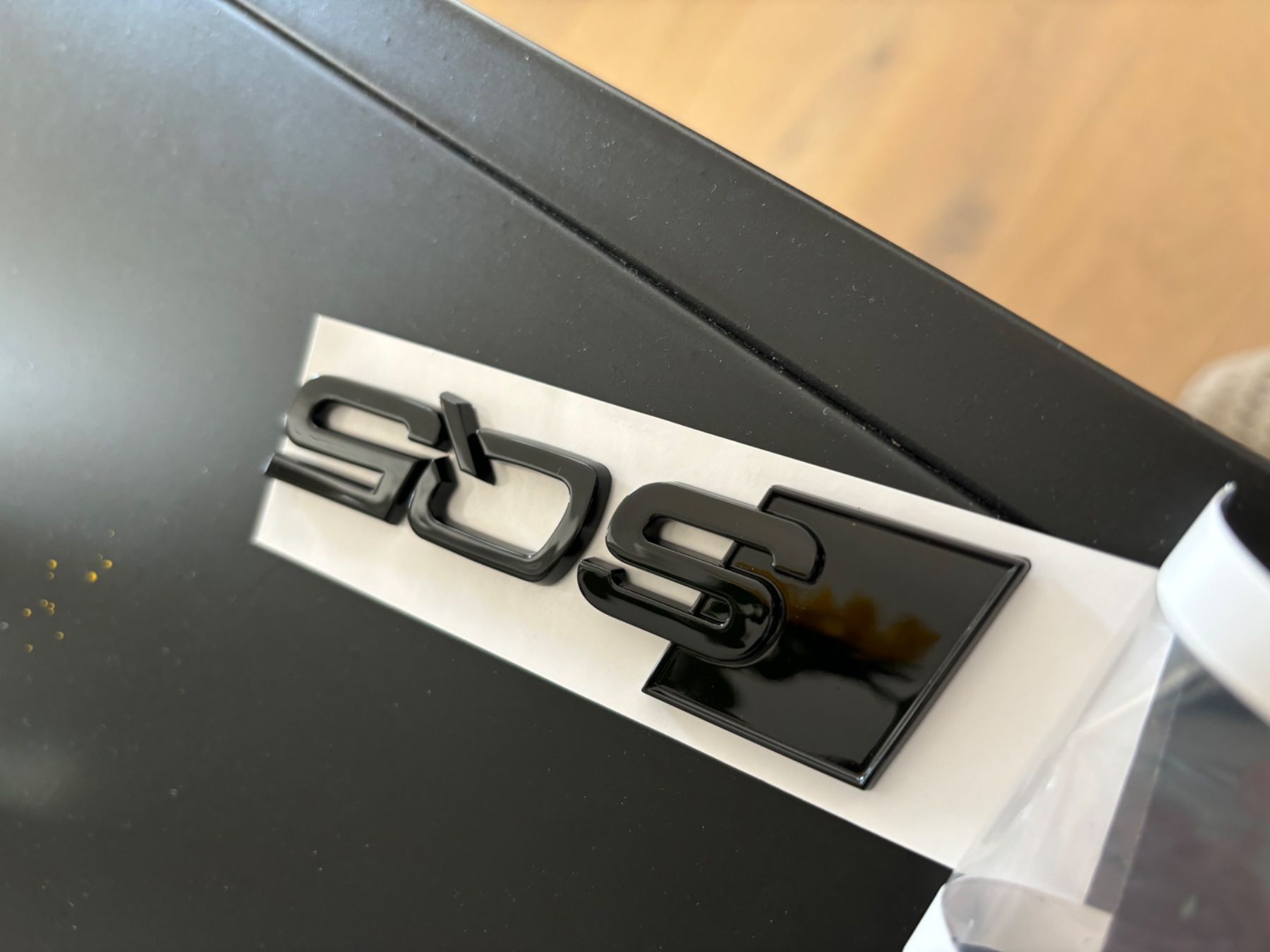 Audi Accessori per altri veicoli: Audi Logo noir schwarz Rs look Rs3 Ring Emblem Monogramm – Nuovo (secondo la descrizione) da Nürensdorf venduto da casualfriend 5