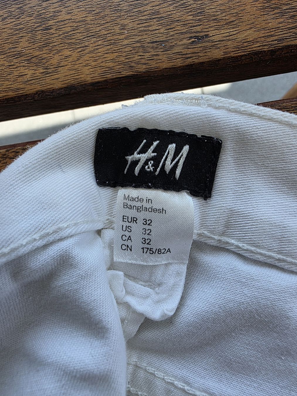 H&M Hosen: Weisse Hose H&M 32/34 – Gebraucht aus Zürich von ceviname 3
