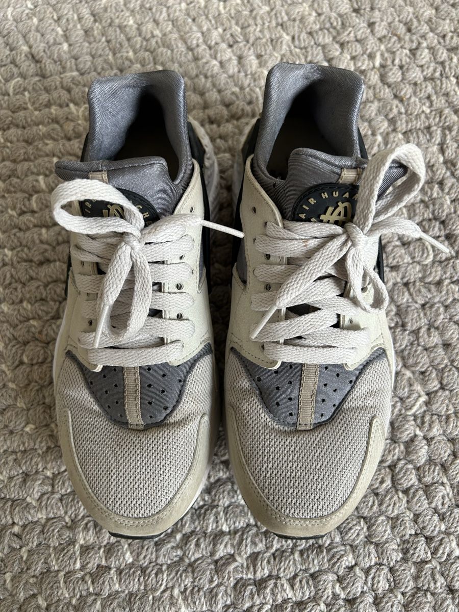 Nike Scarpe da uomo: Nike Huarache Sneaker – Usato da Jona venduto da Valeria99_ 1