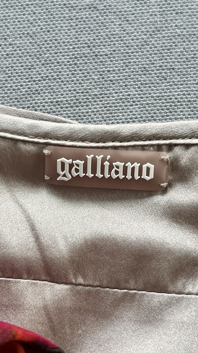 Kleider: Abendkleid / Cocktailkleid von Galliano. – Gebraucht aus Küsnacht von cri_ngg5 5