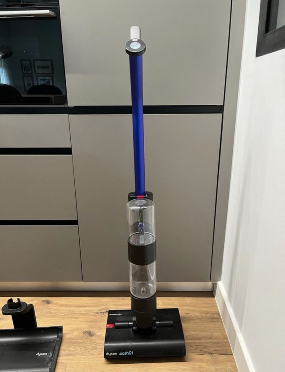Staubsauger & Zubehör: Dyson Wash G1 – Gebraucht aus Montreux von Kokebullterrier1