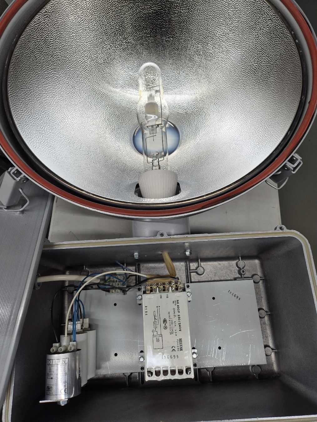 Fari: Fabrikleuchte Industrieleuchte Deckenleuchte Lampe Strahler – Usato da Wasterkingen venduto da mimi964 4