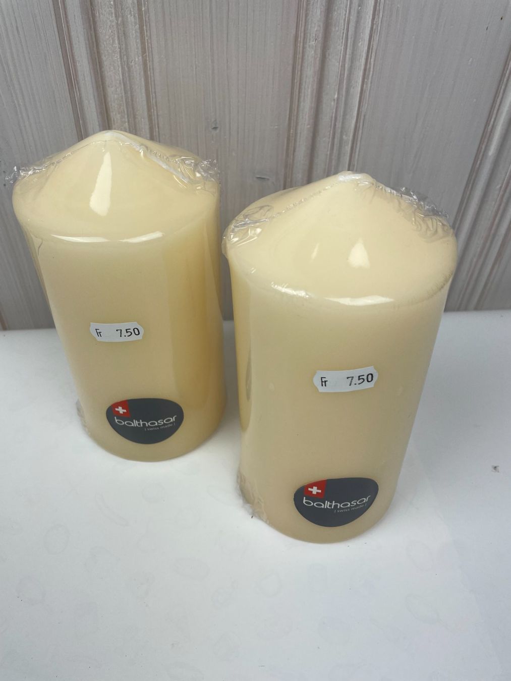 Candele: Balthasar Stumpenkerzen, Beige, 2 Stk., Neu – Nuovo e nell'imballaggio originale da Wängi venduto da LiqKojote 1