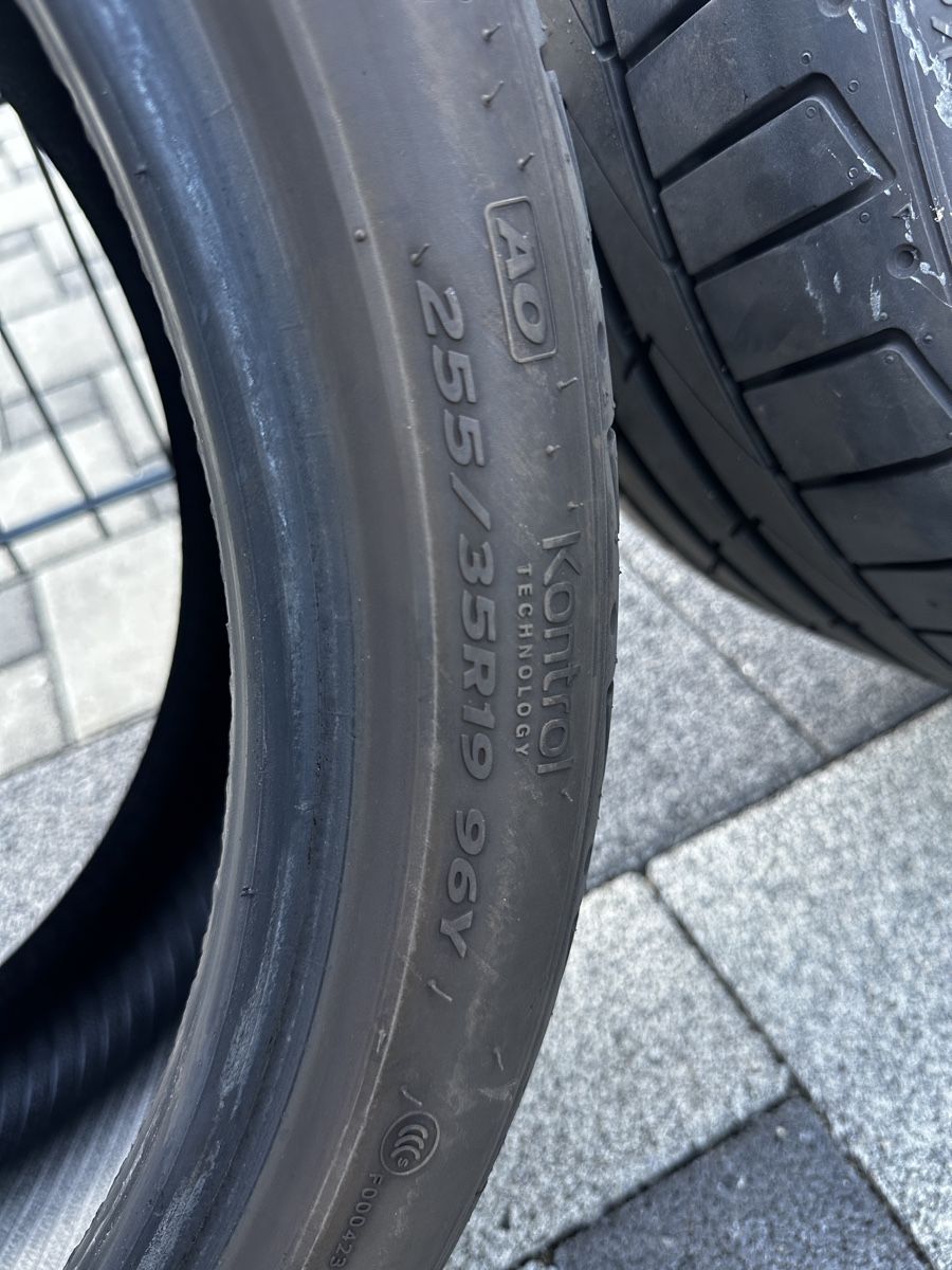 Sonstiges Fahrzeugzubehör: 255/35 R19 Hankook – Gebraucht aus Montlingen von mid_m5zn 1