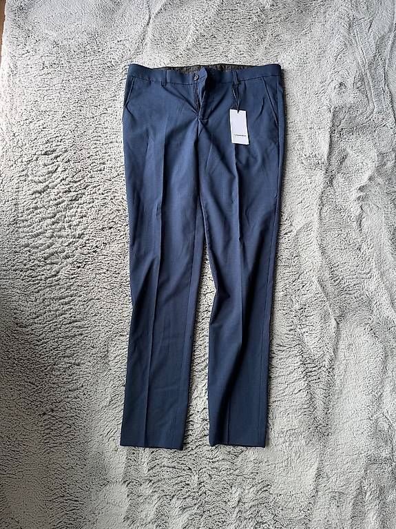 Hosen: Lindbergh Anzughose – Neu und originalverpackt aus Beinwil am See von alo_58nm