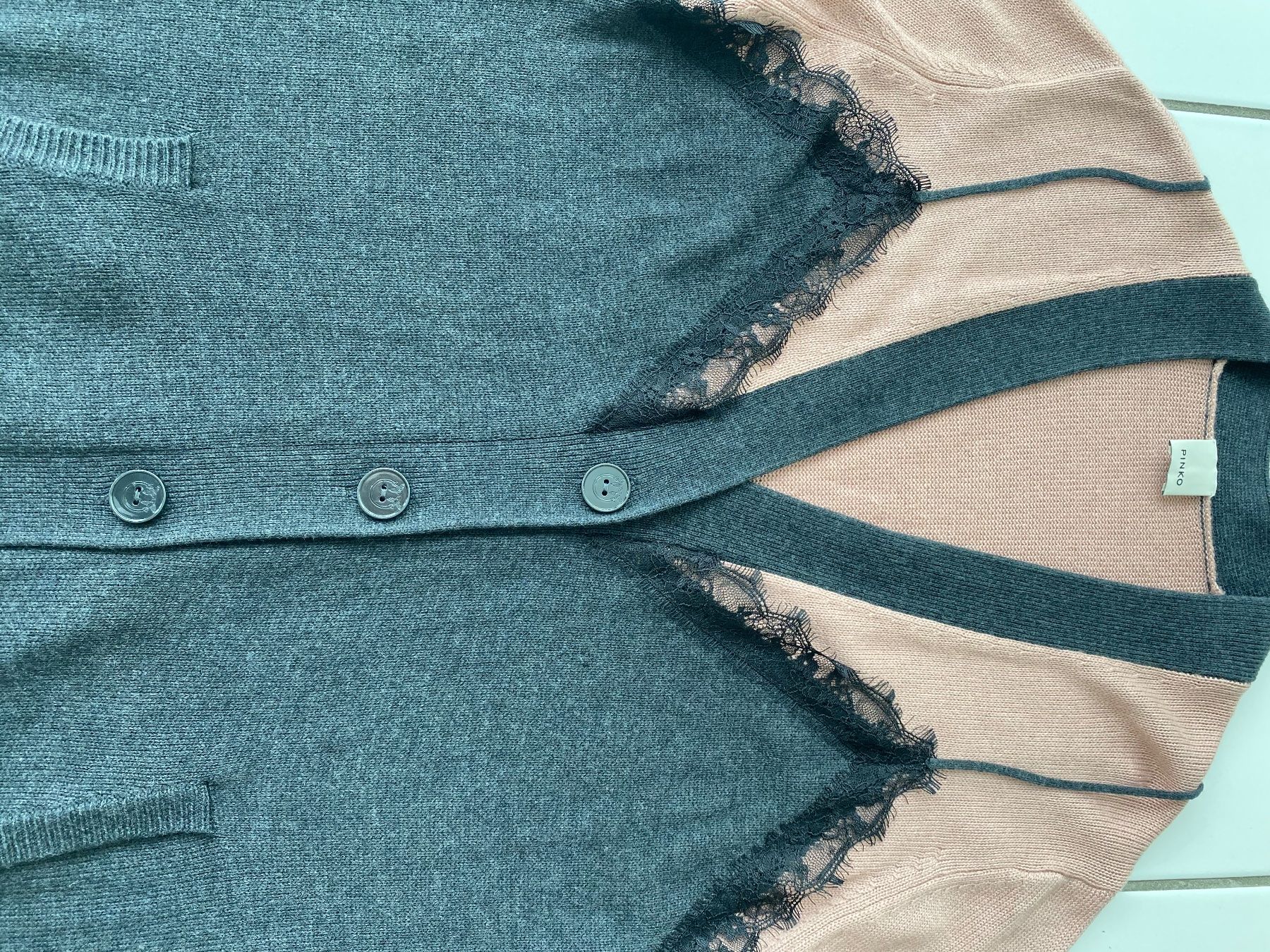 Pinko Pulls & Sweat-shirts: Cardigan Pinko – D'occasion à Zürich par agi_j875 1