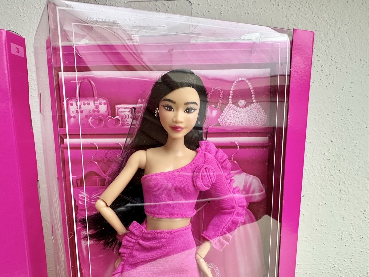 Bambole: 2 Barbie Deluxe Style – Nuovo e nell'imballaggio originale da Zürich venduto da Kat_5557 5