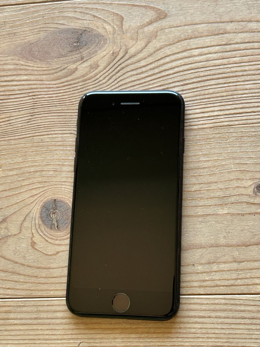 Apple Handys / Smartphones: Apple iPhone SE 2. Gen, 128GB, schwarz – Gebraucht aus Güttingen von Wasser9 1